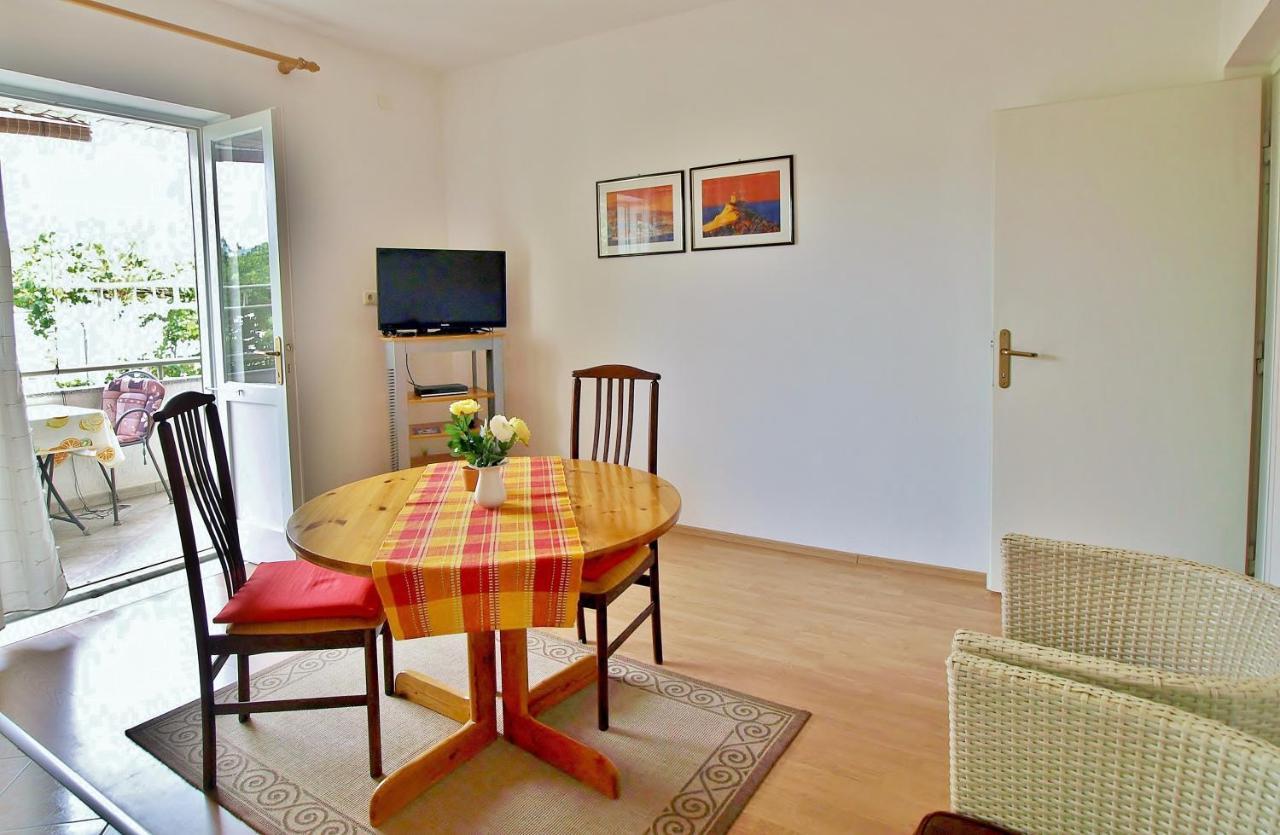 Apartments Biserka Rab Town Ngoại thất bức ảnh