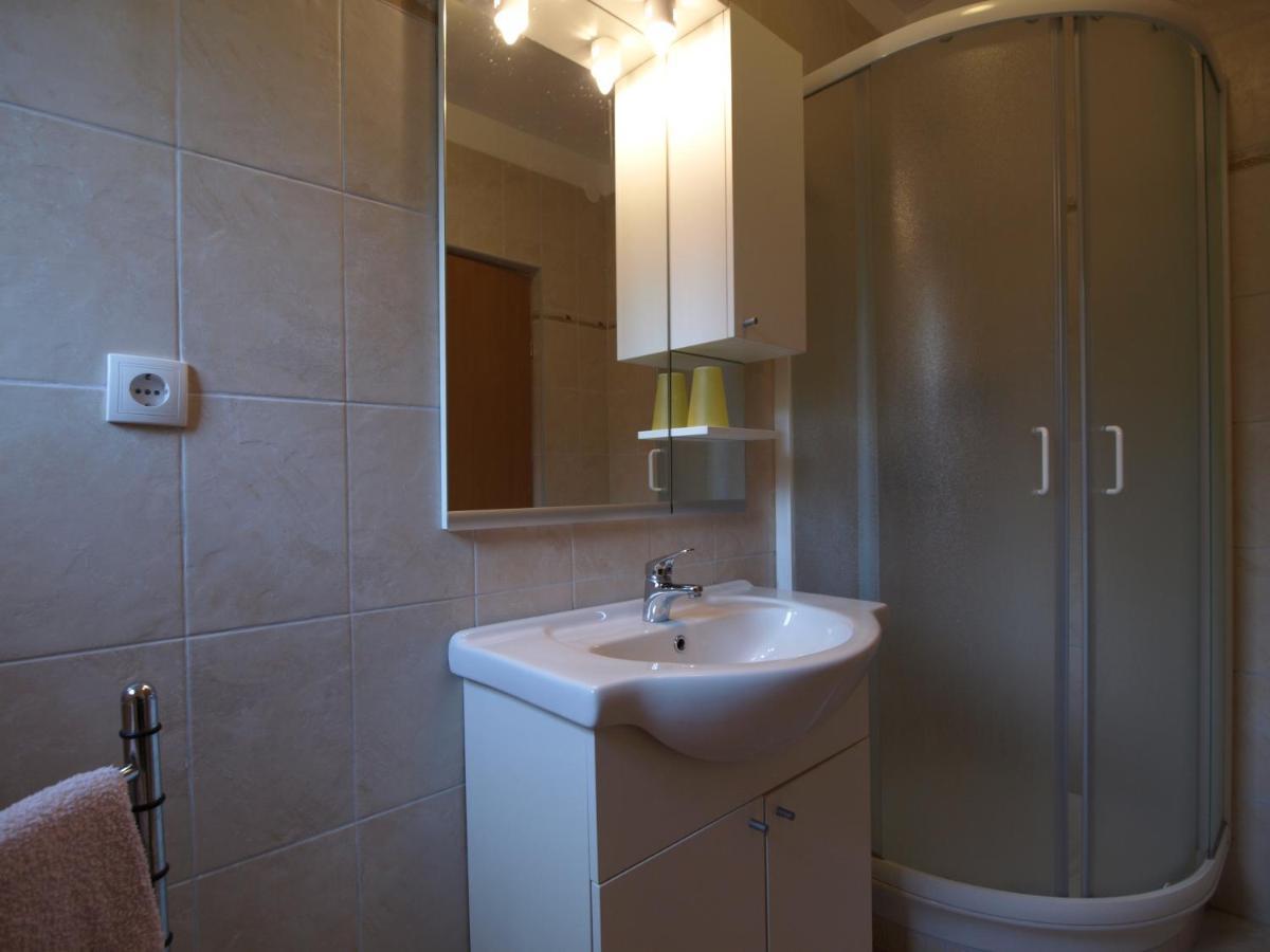 Apartments Biserka Rab Town Ngoại thất bức ảnh